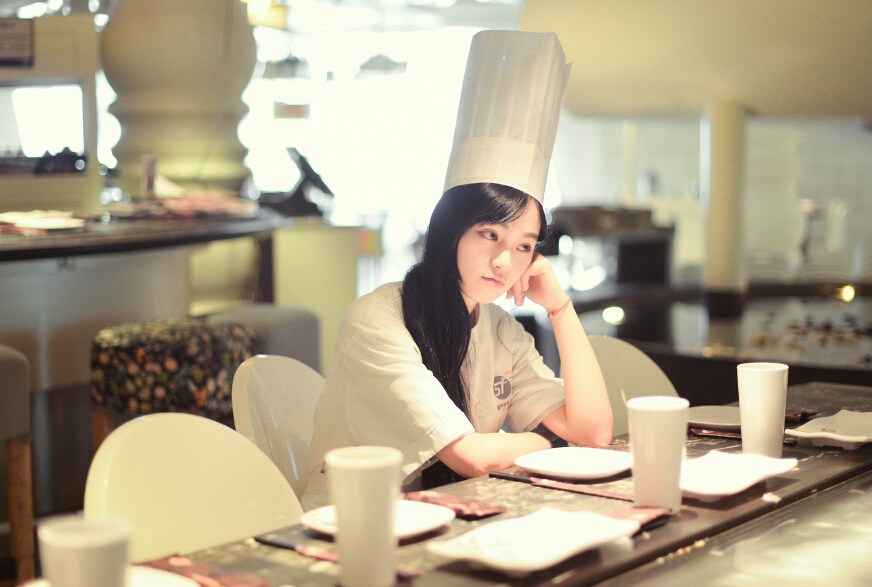 美食综艺开辟真人秀“垂直化”新领域，品牌商排队送钱