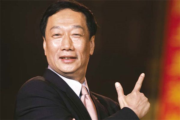 62亿美元，夏普要终于卖给郭台铭了，但股价却下跌了20%