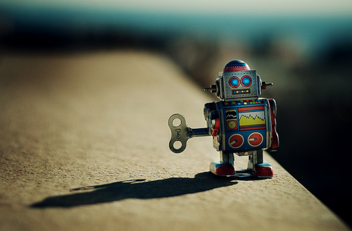 正在吃掉世界的Bot：它从哪里来，会到哪里去？