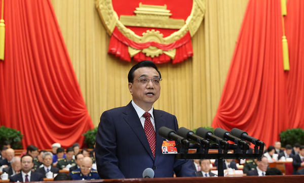 根据今天发布的政府工作报告，科技公司可以考虑这10个方向