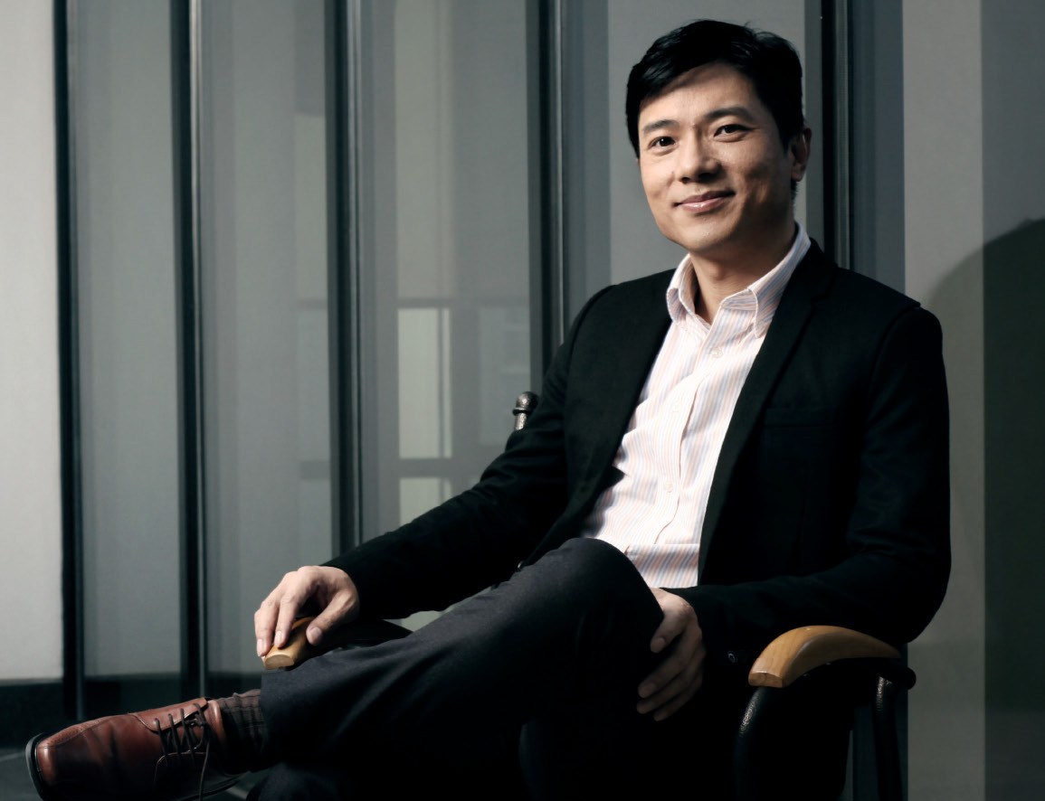 百度架构调整从两年一次到一年三次，李彦宏求变心切