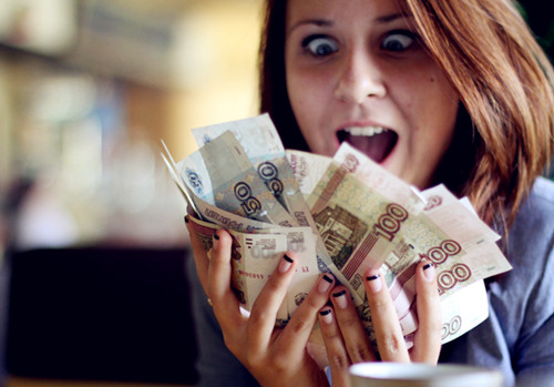 校园网贷或成高利贷，超前消费背后乱象丛生