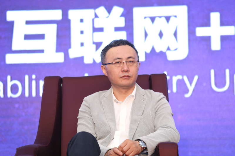 光线传媒终于控股了猫眼电影，王长田为何执意豪赌在线票务市场？