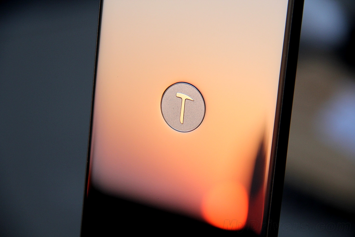 【观点】有钱任性的阿里注资锤子，但对于双方来说仅是隔靴搔痒