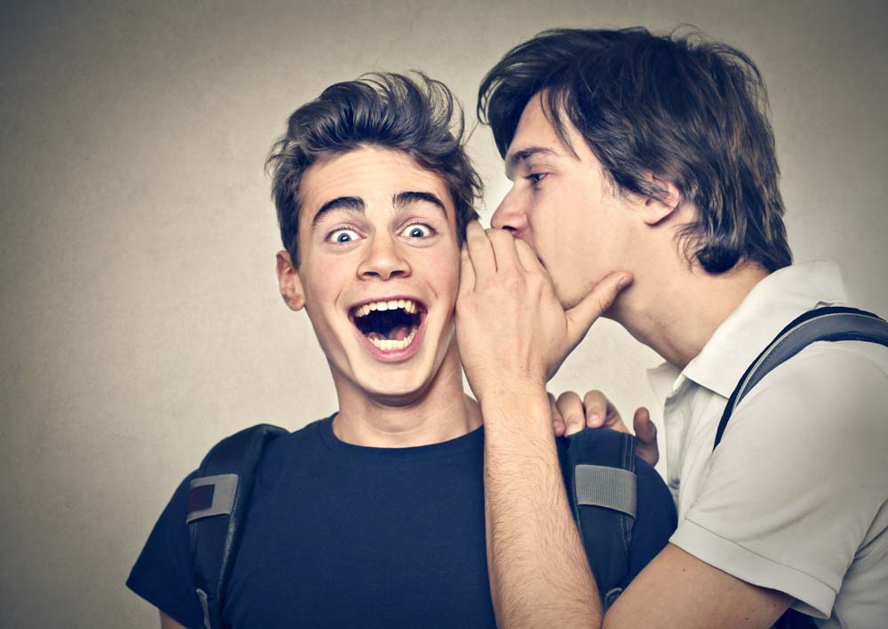 一个教人说话的音频节目如何卖了1000万，我们和他的制作团队谈了谈