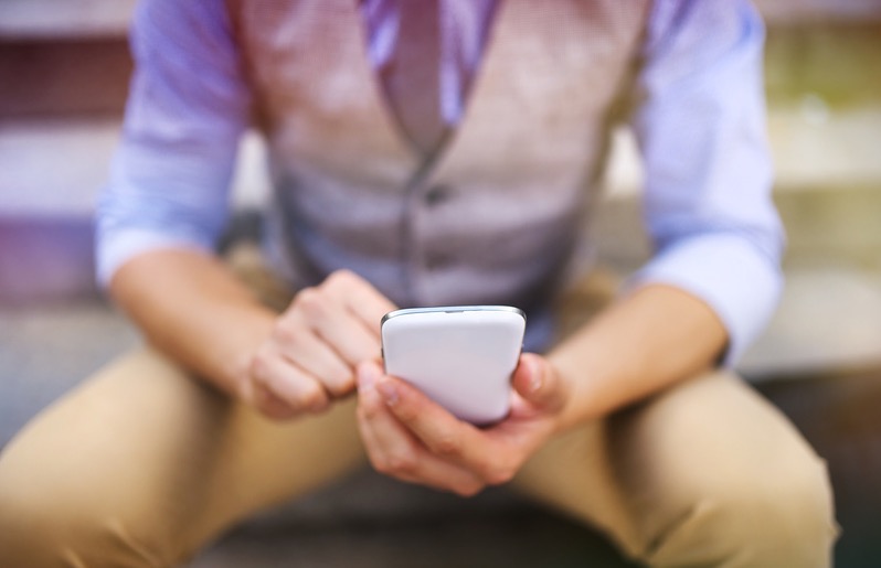 互联网品牌手机为何频频遭遇滑铁卢？