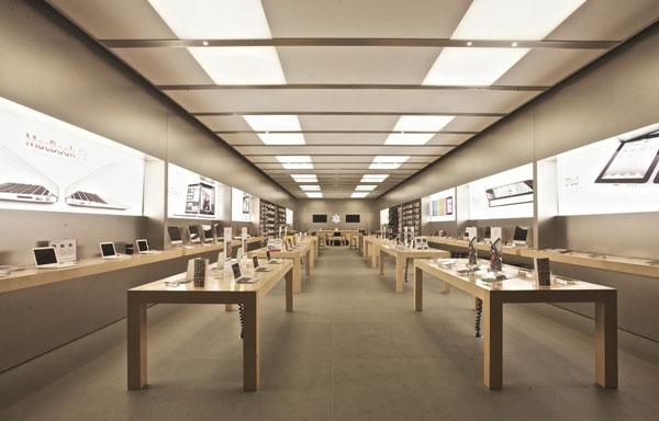 小米发力线下渠道，线上红利消失之后国产手机出路何在？