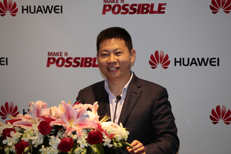 五大关键数据解读华为半年报，余承东“剧透”华为战略