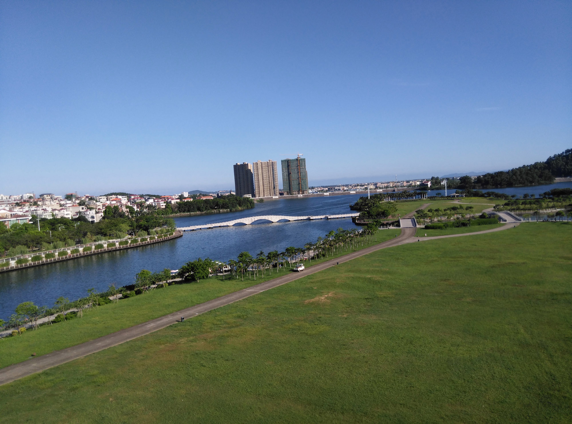 图为DOBBY拍摄：样张