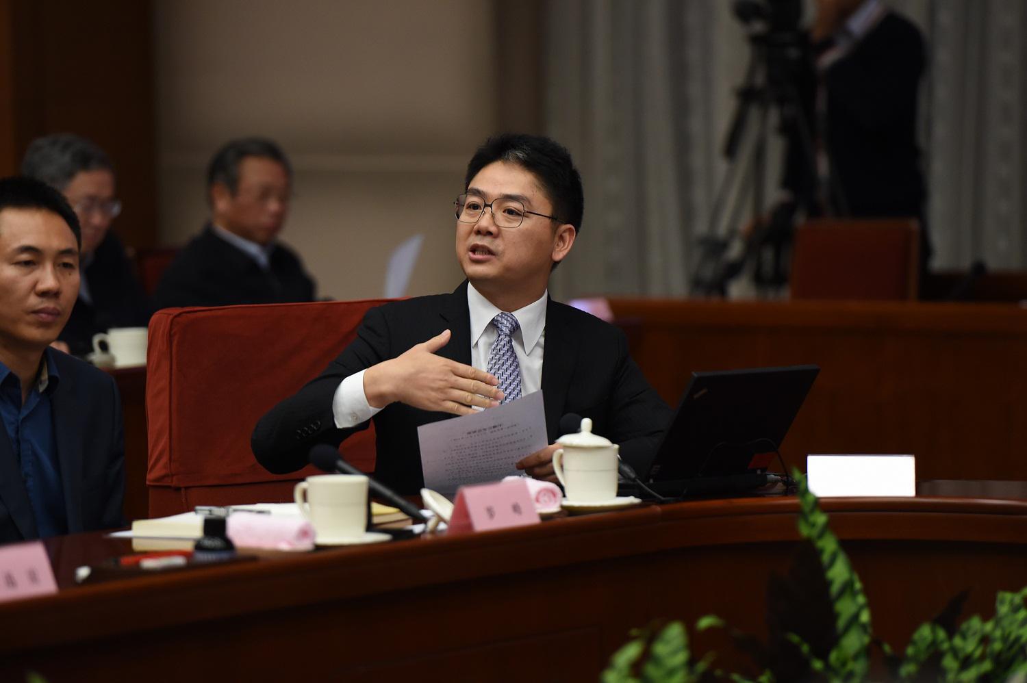 【钛晨报】2016世界五百强新鲜出炉，苹果排名第九、京东首次上榜