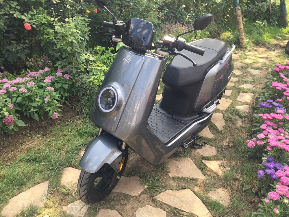 更成熟的小牛N1S，飙高价格开启“出海模式”