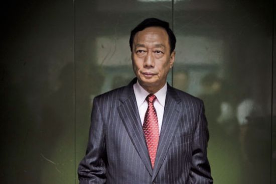 不再听话的富士康，与渐渐患上“依赖症”的苹果