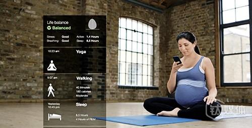 OMSignal公司通过OMSignal的应用程序来分享宝宝的心跳。