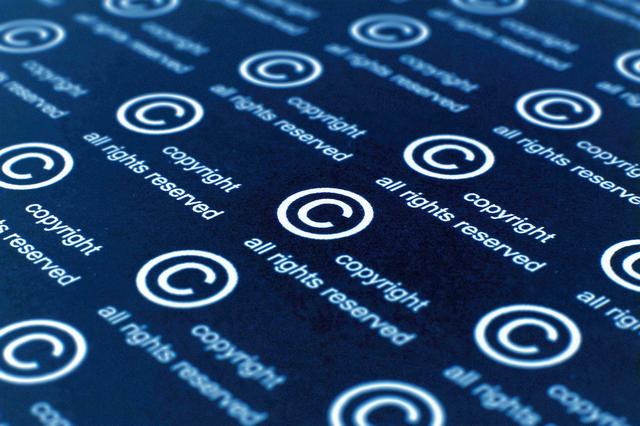 《你的名字。》资源到处都有，影视盗版还抓吗？