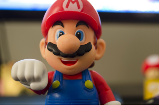 “超级马里奥”搞瘫了苹果服务器，但要超越“口袋精灵”营收不容易