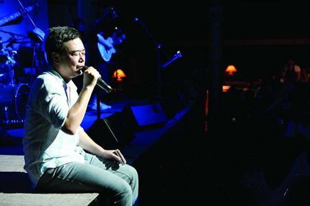 被“下架”的陈升与徐若瑄，“政治正确”或成娱乐行业的“紧箍咒”