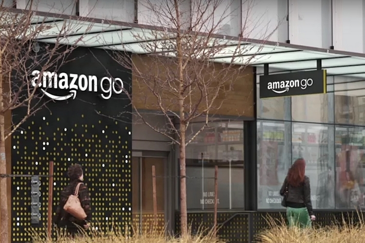 不需要收银员的 Amazon Go，并不是你想象中的“工作杀手”