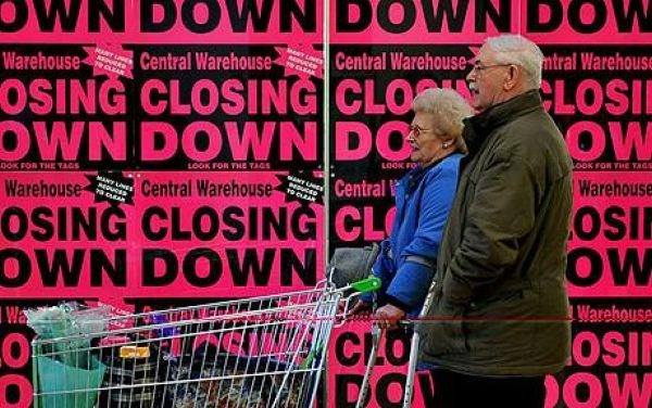 银行业是如何被低迷的实体经济一步步拖入泥潭的