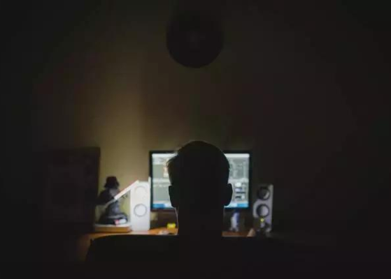 两千成本的虚假材料可骗20万，骗贷者也有自己的“通关秘籍”