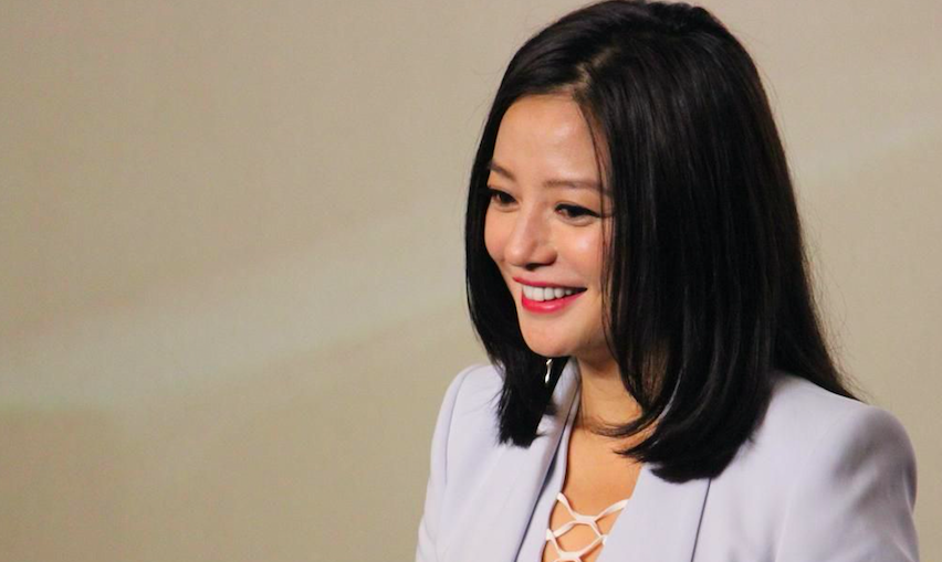 赵薇夫妇被曝出身价56亿，复盘他们的资本腾挪术