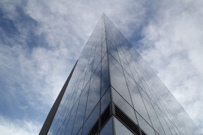 私有云将出现两极分化，行业云或占半壁江山