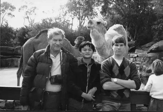 为报当年200澳元之恩，马云2000万美元在澳大利亚设立奖学金