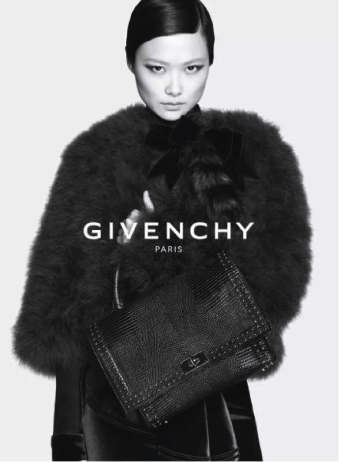 纪梵希在微信卖包奢侈品们的中国化之路是做微商吗