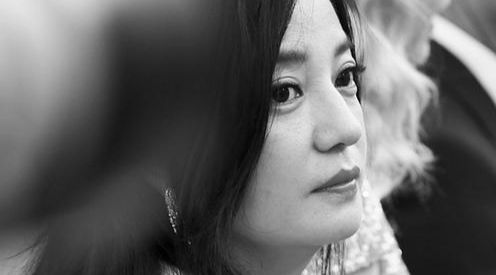 赵薇30亿收购万家文化失败，只出5亿做个小股东