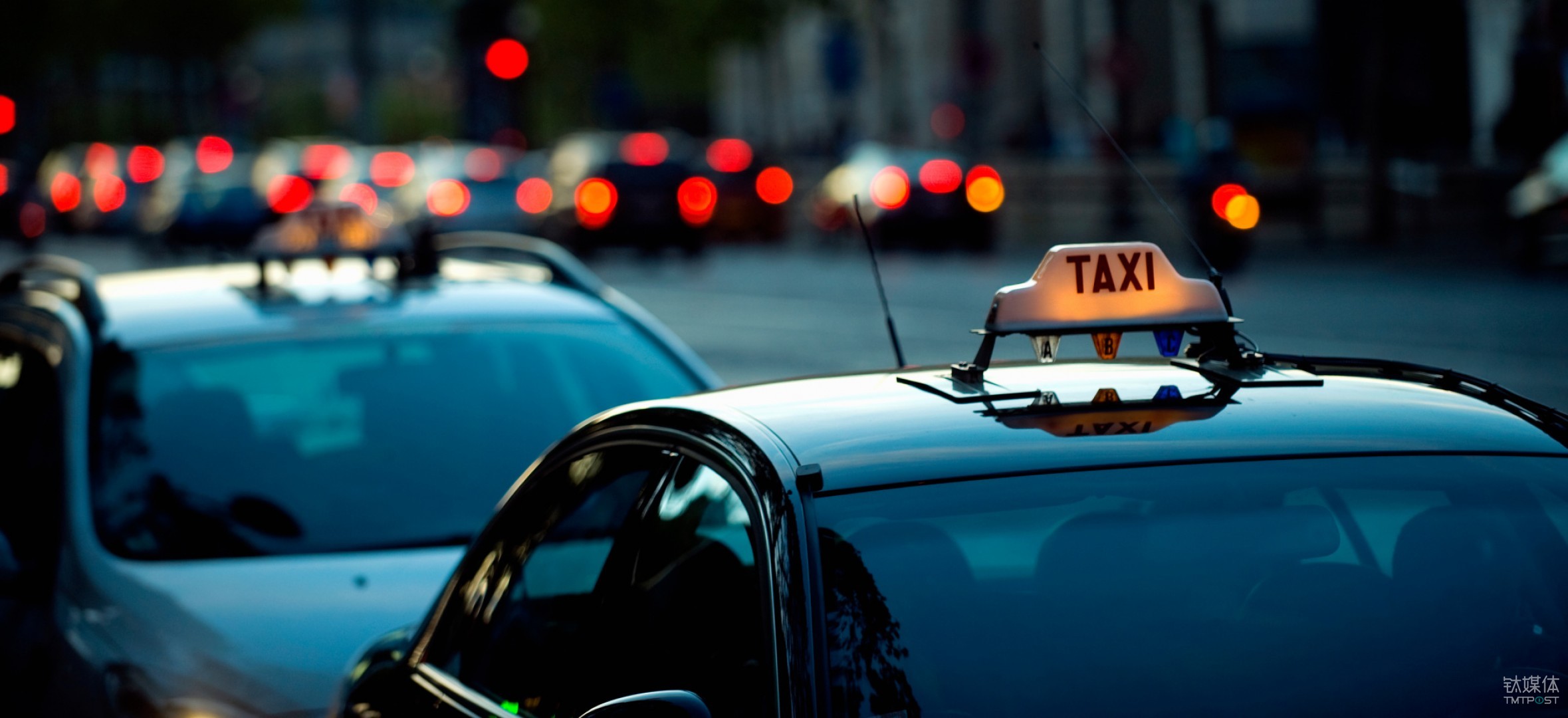 滴滴将因新政彻底停止向在京外牌车派单，你可能又要回到打车难的日子了