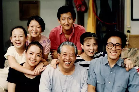 也曾有过《我爱我家》，如今的国产情景喜剧却走向了衰落