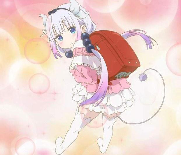 魔性小粗腿和婴儿肥的脸，萌出血啊