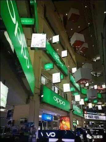 图2：印尼雅加达最大IT批发市场ROXY MALL被OPPO&ldquo;占领&rdquo;
