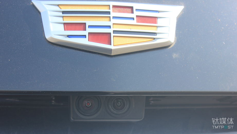 流媒体摄像头和倒车影像摄像头