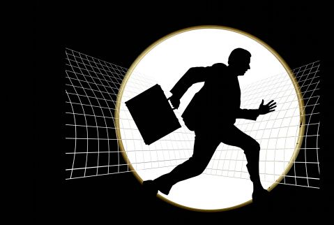 除了重罚，打假这件事还应该尝试更多的技术手段