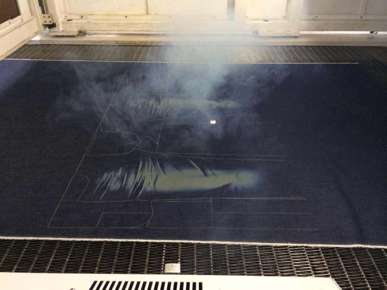 这家做休闲裤的中国工厂，因何被诺贝尔经济学家称为“未来服装制造的必然模式”？