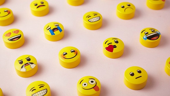曾被称为“世界上最傻的发明”，emoji何以成为“世界语言”？