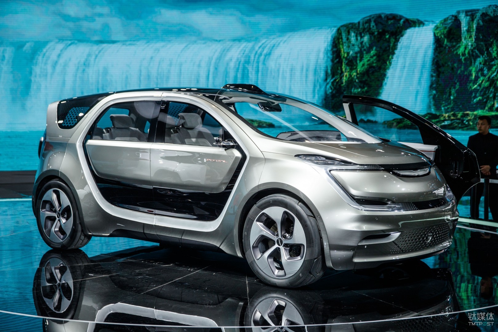 Jeep的未来SUV，将如何平衡技术升级和驾驶体验？