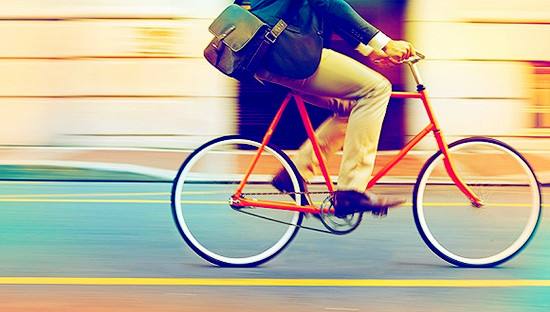 摩拜单车：退休大爷骑得最快，70%的黑摩的司机失业
