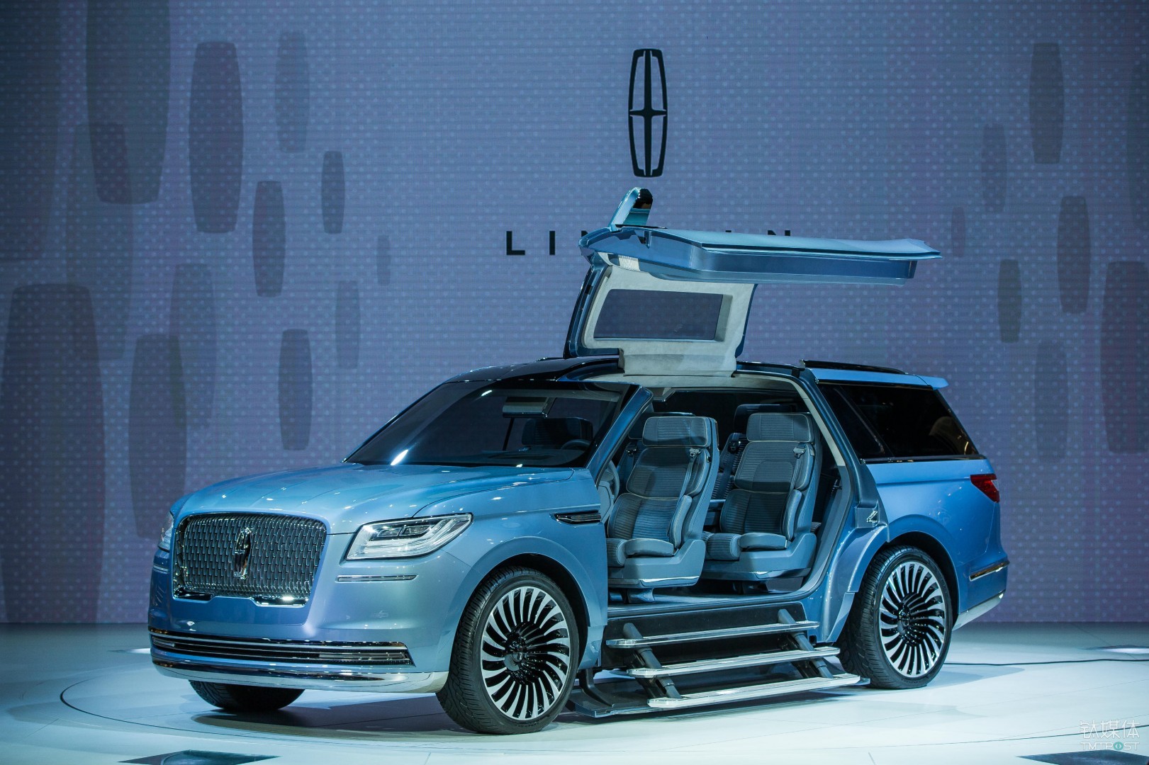 号称“媲美头等舱体验”，林肯概念车打算这样定义豪华SUV