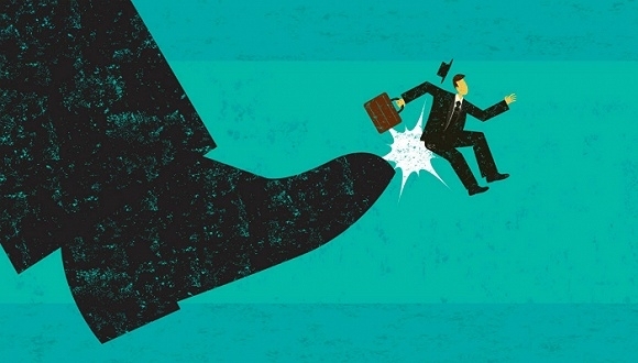 华尔街正告诉CEO们：不能颠覆你的行业就走人