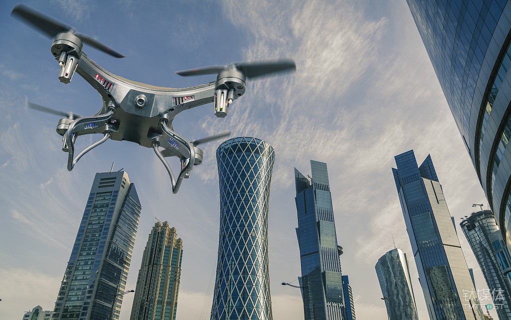 当无人机逼停民航飞机，监管缺失谁来补位？