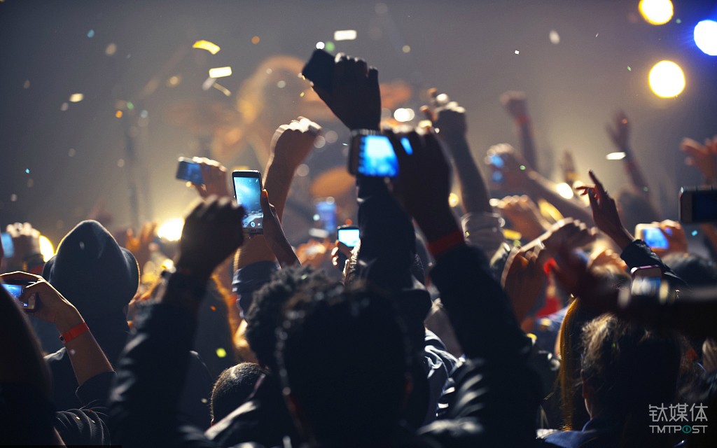 一部iPhone7 年租金3647元，你会选择租还是买？