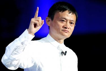 马云：要让机器发展自己的智能，而不是模仿人类