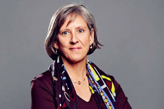 互联网女皇发布了新的2017年报告，我们帮你整理了32个看点