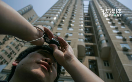 给盲人摄影师办一场摄影展，这是我们的愿望，请你来见证不一样的光｜科技生活节倒计时12天