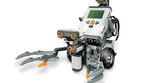 被人工智能吹起来的除了各种算法大数据公司还有一波机器人教育机构