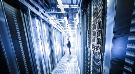 苹果在国内第一个数据中心落户贵州 | 钛快讯