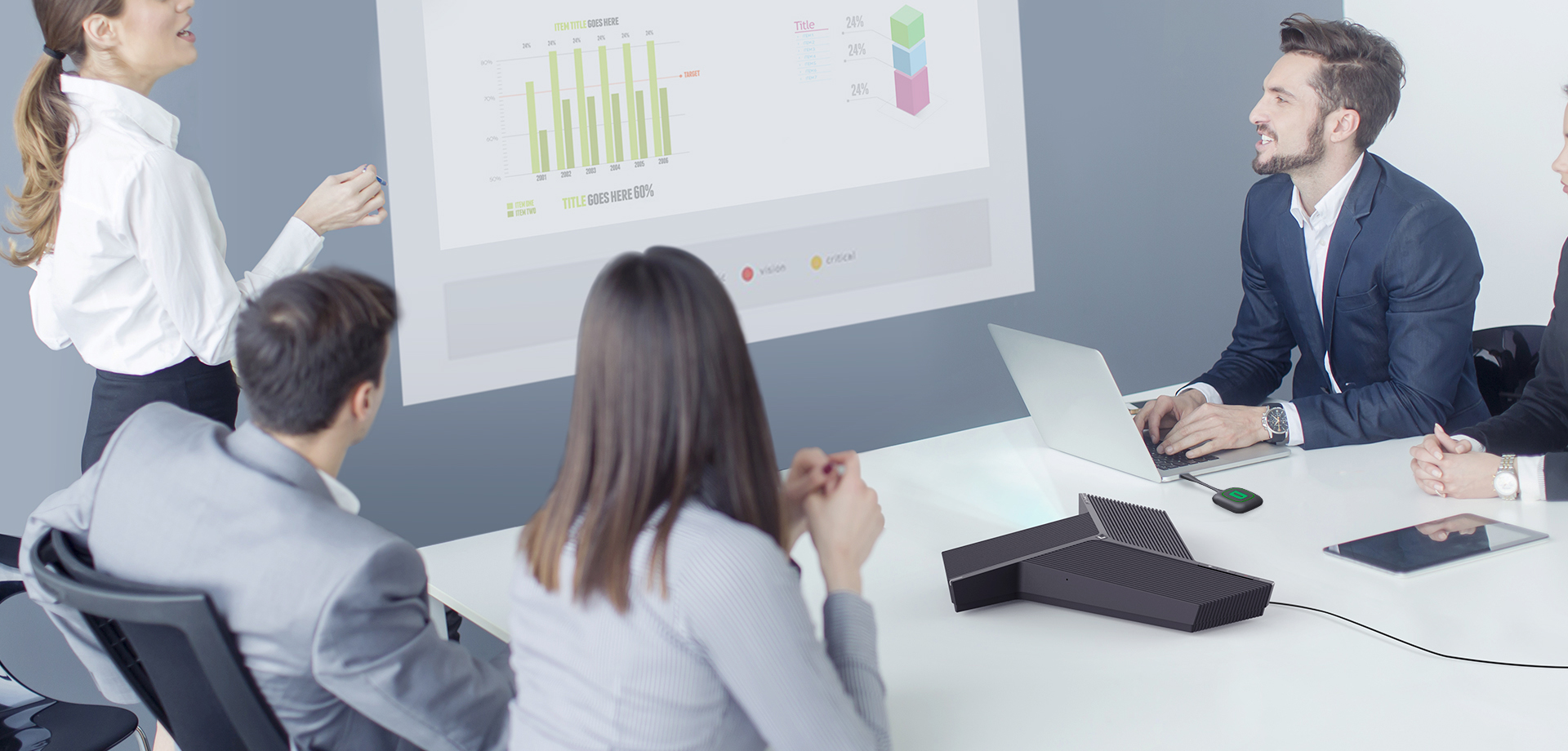 自带Win10系统、无线投屏，智能商务投影又迎来新玩法