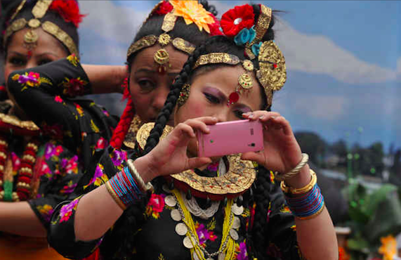 手机用户超12亿，六个关键数据看懂印度电信市场