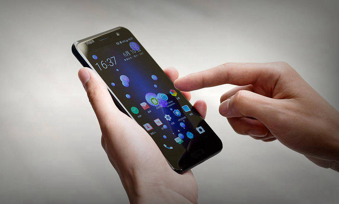 人工智能之下，智能手机成了被颠覆的对象